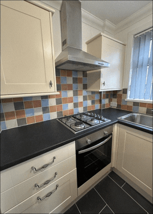 Kitchen 1.GIF