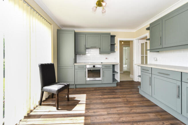 2 bed Detached Bungalow for sale Image 10