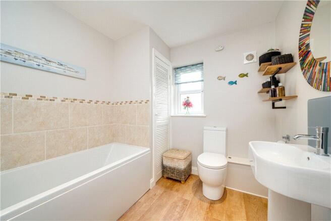 Modern Bathroom