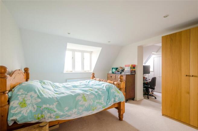Bedroom Over Garage