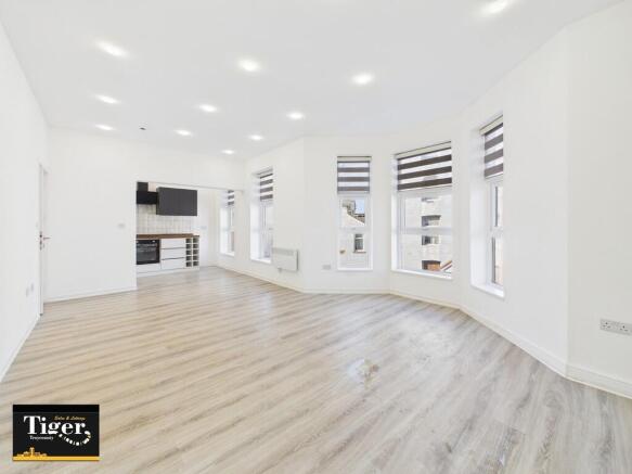 CAM03440G0-PR0560...