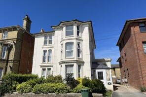 Flat 5, 71, West Street, Ryde PO33 2QQ
