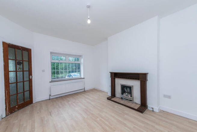 4 bed Semi-Detached for sale Image 8