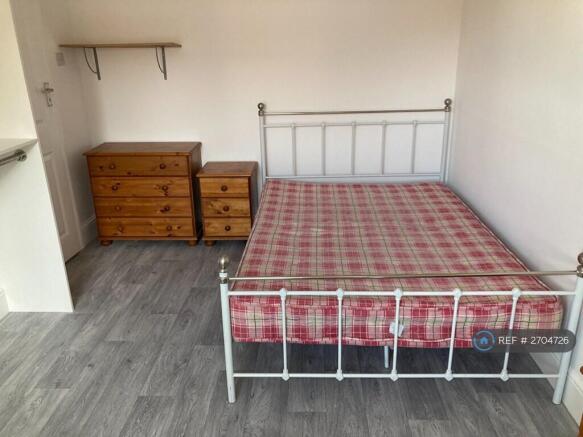 Upstairs Front Bedroom