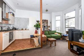 Flat C, 40, Woodland Road, London SE19 1NT