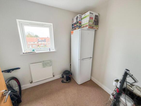 2 bed Apartment for sale Image 4