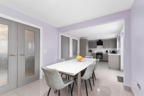 Russell Crescent, Bathgate