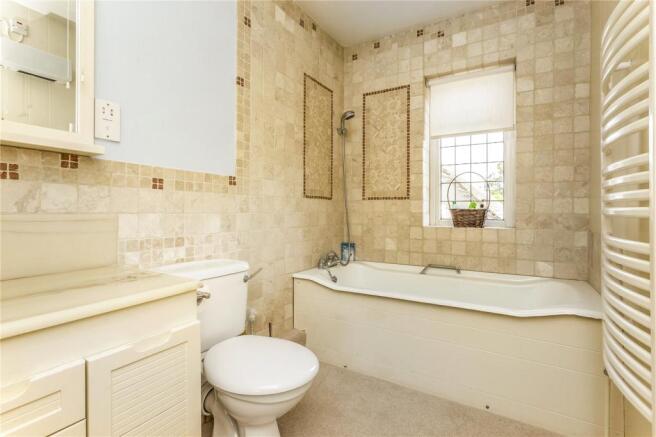 En Suite Bathroom