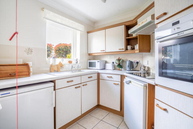 1 bed Retirement Property for sale Image 4