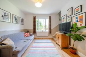1, Harcourt House, Albion Avenue, London SW8 2AB
