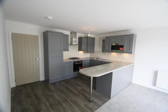 2 bed Flat to rent Image 2