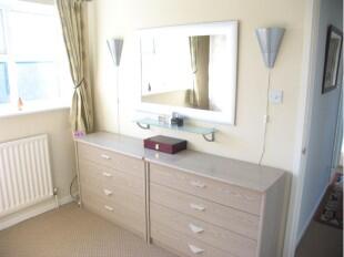 Bed 4/Dressing Room