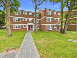 Flat 17, 6 Copper Beeches, Witham Road, Isleworth TW7 4AW