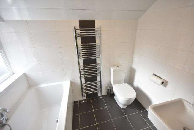 25 eslington - flat 1 (2)