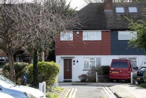 11, Maldon Close, London SE5 8DD