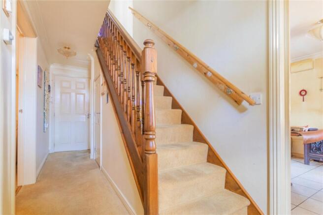 4 bed Detached for sale Image 6