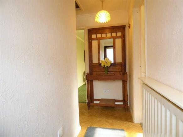 ENTRANCE HALLWAY
