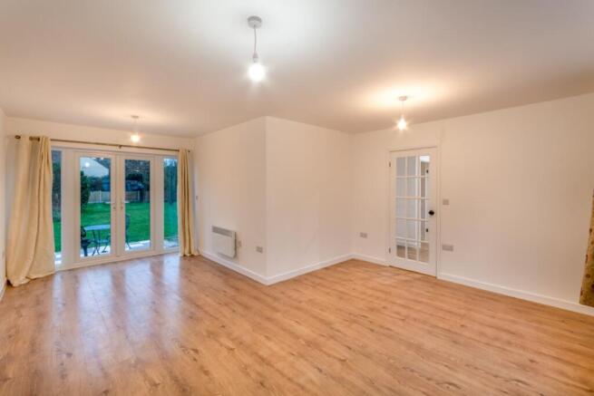 Treswell Road, Rampton, DN22 photo 4