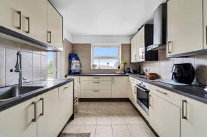 8, Ashdown, Clivedon Court, London W13 8DR