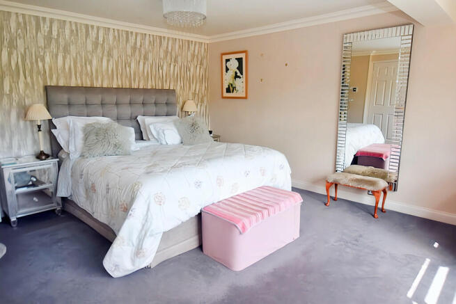 Principal Bedroom...
