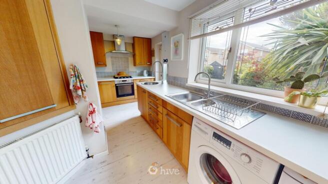 4 bed Detached for sale Image 7