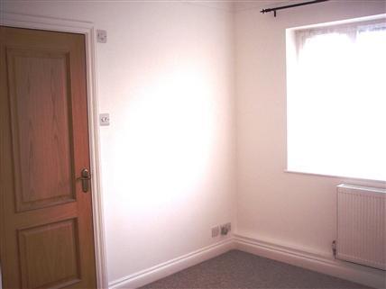 22 Bacon Lane Bed 1.