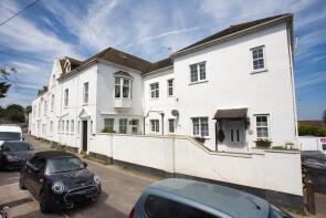Flat 2, 11 Lee House, Walmer Castle Road, Deal CT14 7NG