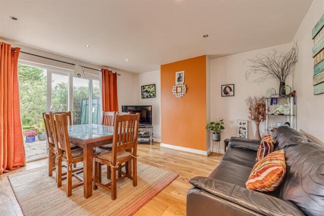 house-upper-pines-banstead-126.jpg
