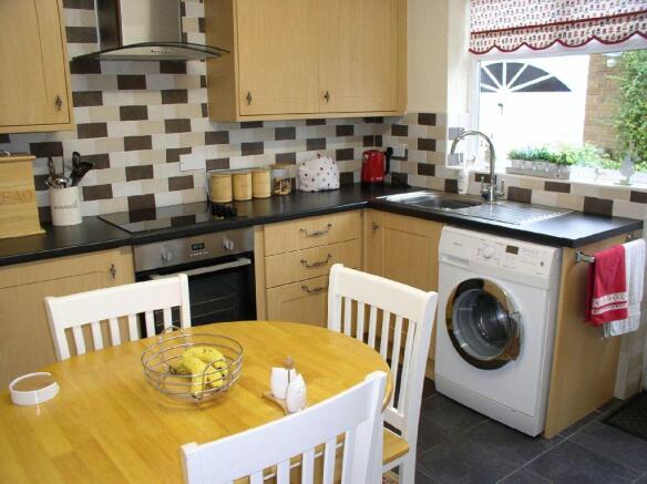 Fitted Kitchen