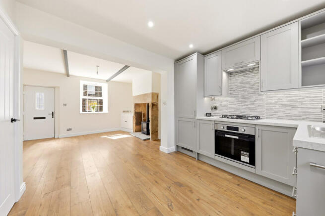 2 bed Terraced for sale Image 3