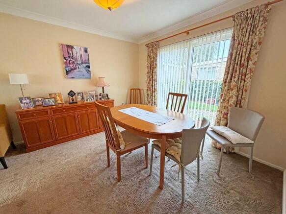 Dining Room.jpg