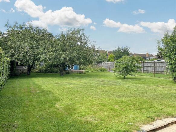 Rear Garden 5.jpg