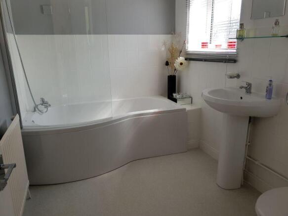Photo 11