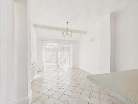 5 bed Terraced for sale Image 6