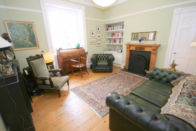SITTING ROOM