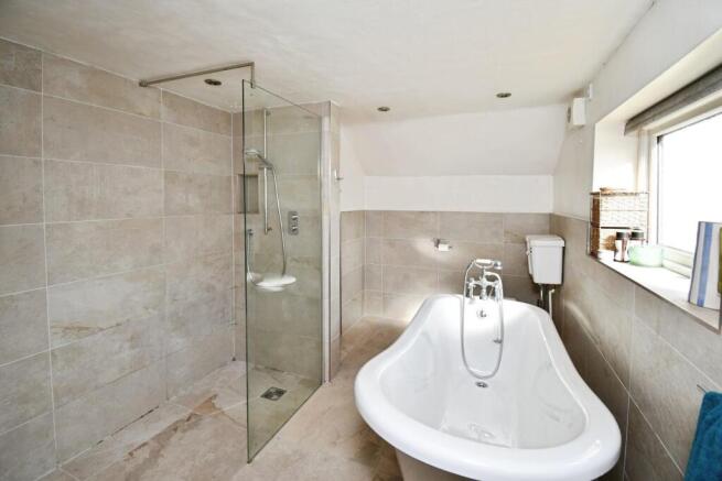 2 bed End of Terrace for sale Image 8