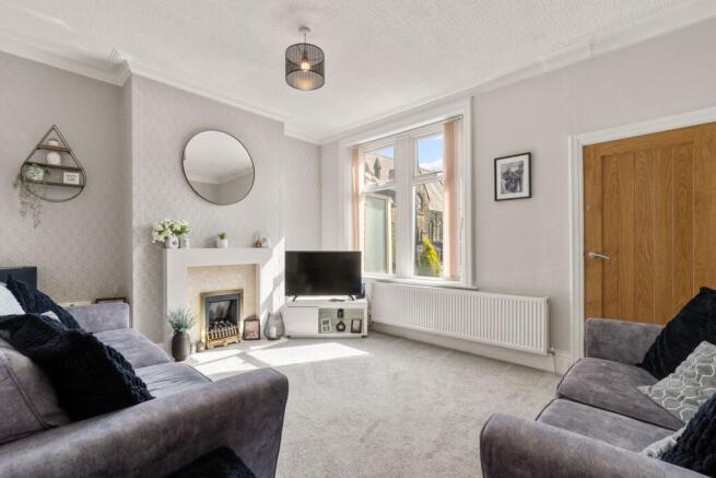 2 bed Terraced for sale Image 5