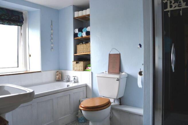 Photo 11