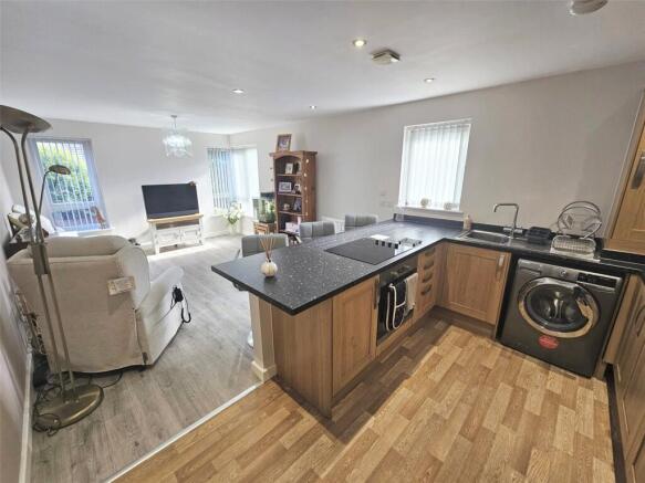 Milner Road, Heswall, Wirral, CH60 photo 2