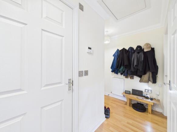 2 bed Apartment for sale Image 11