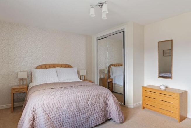 Bedroom alt.jpg