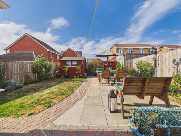 3 bed Detached for sale Image 10