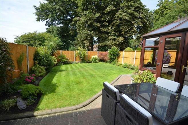Feature Rear Garden