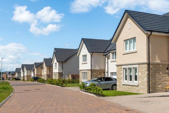 street scene | 4 & 5 bedroom homes for sale | mansefield lea, east calder