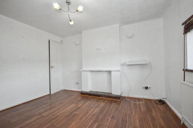 2 bed Town House for sale Image 11