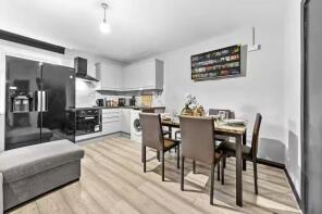 64, Wakemans Hill Avenue, London NW9 0UN