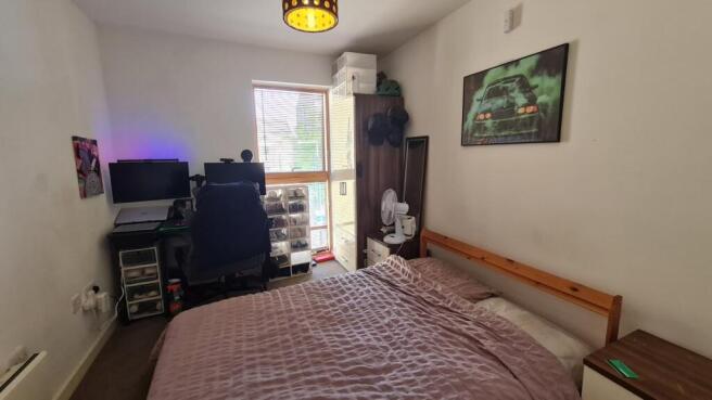 2 bed Flat to rent Image 7