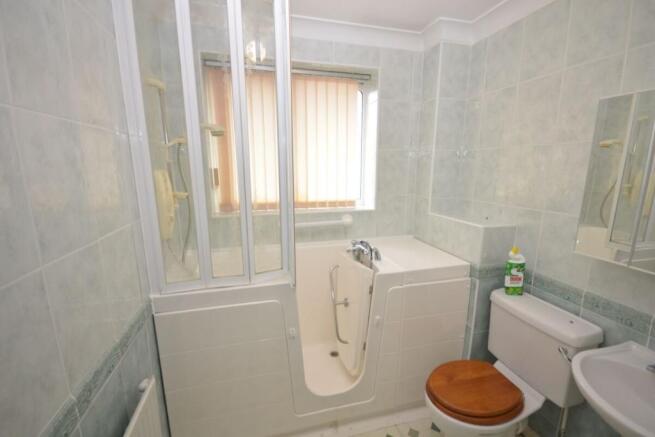 Photo 11
