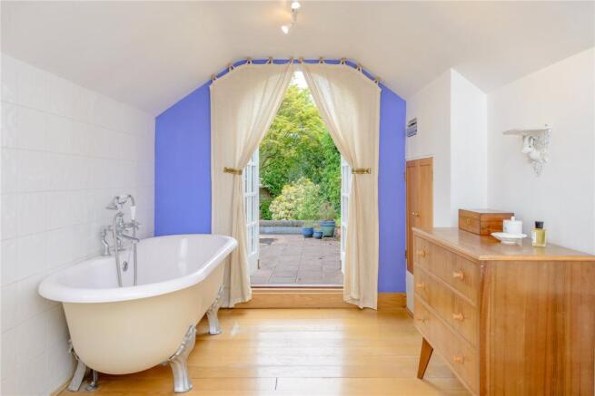 En Suite Bathroom