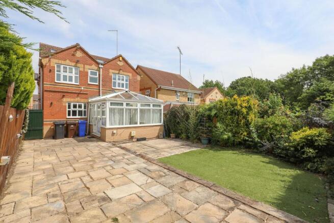4 bed Detached for sale Image 4